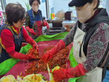 교회 김장 봉사
